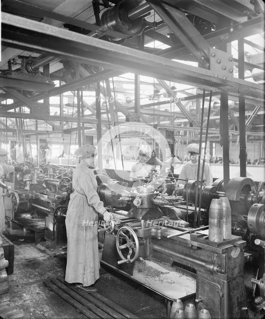Machine worker, Cunard Shell Works, Birkenhead, Merseyside, 1917. Artist: Bedford Lemere and Company