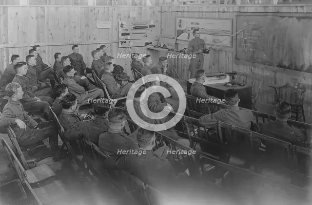 Machine gun school, 12 Dec 1917. Creator: Bain News Service.