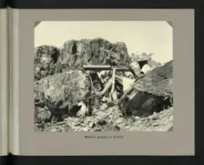 Machine gunners in Eritrea. Creator: Colonial Office