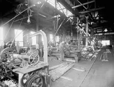 Machine shop, Merchants Despatch Transportation Co. [Company], between 1900 and 1905. Creator: Unknown