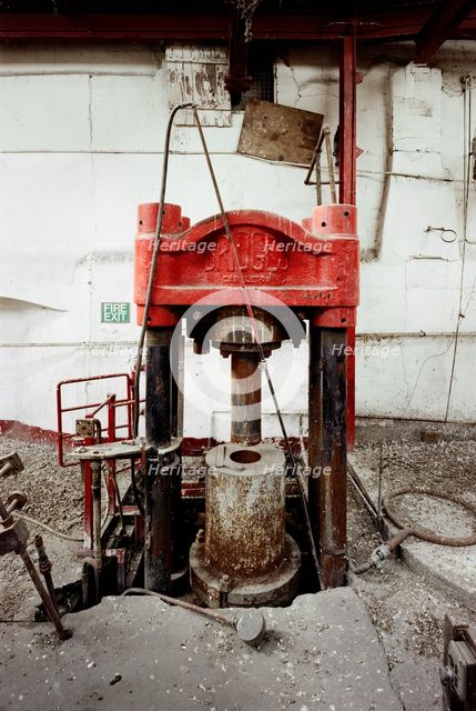 Machinery in the Lead Shot Tower, Cheese Lane, Bristol, 2000. Artist: JO Davies