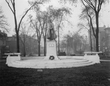 Macomb Statue, Detroit, Mich., c.between 1910 and 1920. Creator: Unknown