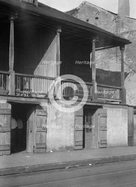 Madame John's Legacy, 632 Dumaine Street, New Orleans, between 1920 and 1926. Creator: Arnold Genthe.