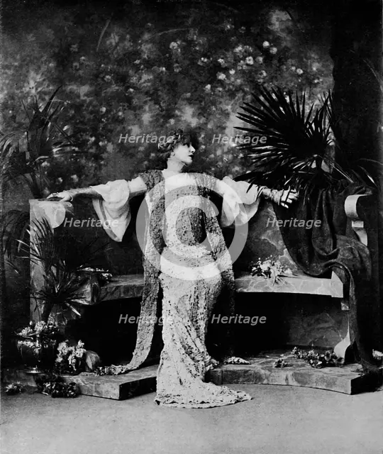 'Madame Sarah Bernhardt', 1914. Creator: W&D Downey.