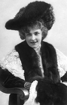 Madge Lessing (1866-1932), German actress, 1900s