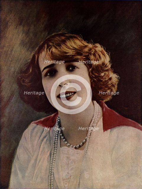 Mademoiselle Mistinguett, 1913. Creator: Anonymous.