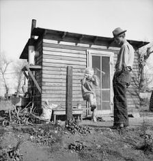 Madera County, family from near Dallas, Texas, 1939. Creator: Dorothea Lange