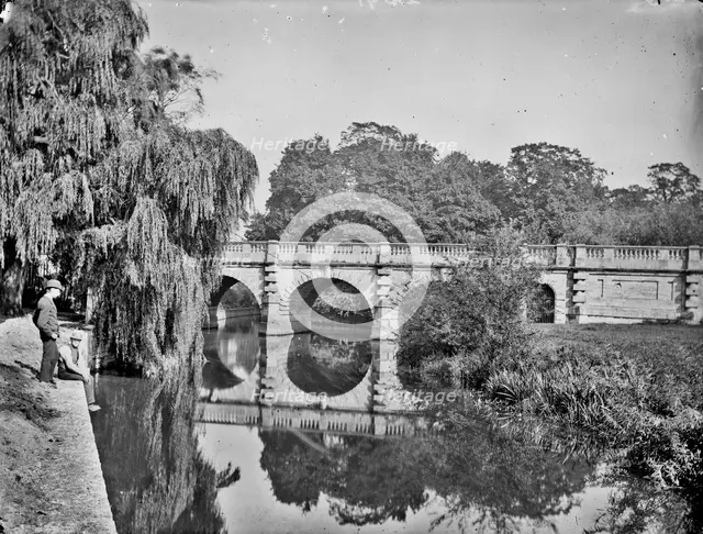 Magdalen Bridge, Oxford, Oxfordshire, 1875. Artist: Henry Taunt