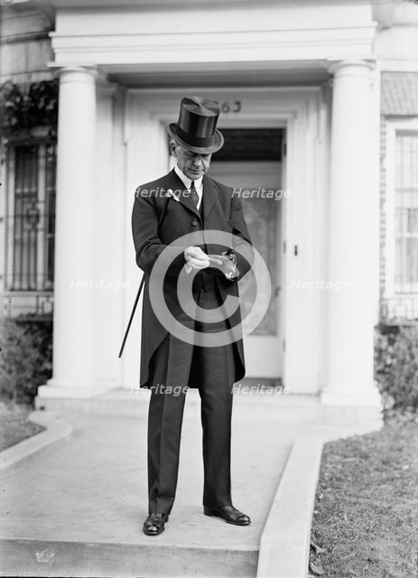 Mahlon H. [sic] Pitney, Associate Justice, U.S. Supreme Court, 1913. Creator: Harris & Ewing.