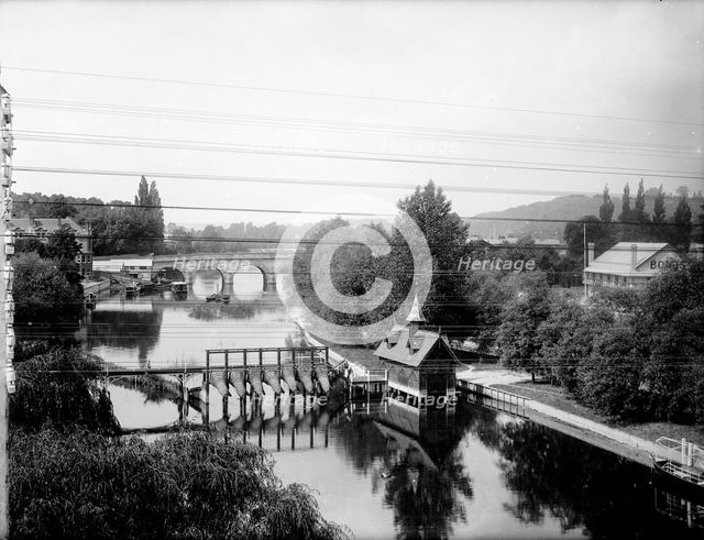 Maidenhead Bridge, Maidenhead, Berkshire, 1883. Artist: Henry Taunt