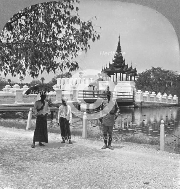 Main entrance to Fort Dufferin and the Royal Palace, Mandalay, Burma, 1908. Artist: Stereo Travel Co