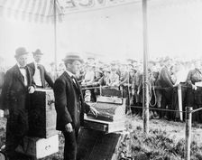 Main entrance, Ringling Bros. circus, between 1895 and 1910. Creator: Unknown