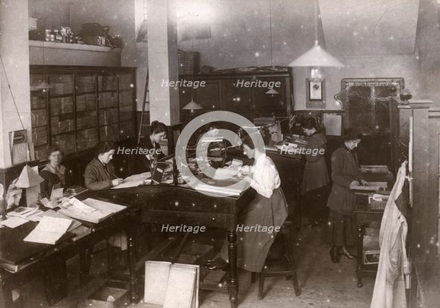Main office of W & M Duncan, Edinburgh, Scotland, 1918. Artist: Unknown