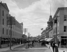 Main Street (and Chippewa Hotel), Mackinac Island, Mich., between 1902 and 1920. Creator: Unknown