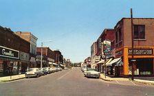 Main Street looking north in Poplar Bluff, Missouri, USA, 1959