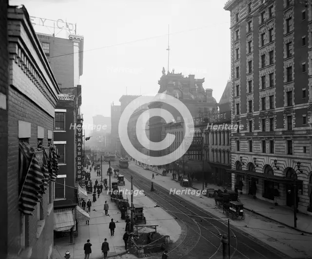 Main Street, Rochester, N.Y., between 1900 and 1910. Creator: Unknown.