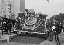 MAINE Monument -- Flowers from Cubans, 1913. Creator: Bain News Service