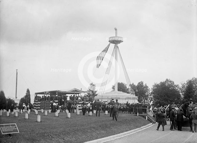 Maine Memorial Dedication, February 15, of Memorial in Arlington National Cemetery..., Feb 1915. Creator: Harris & Ewing.