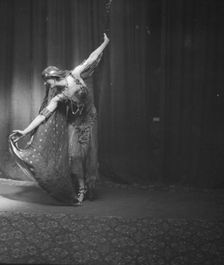 Maitland, Miss, 1915 Creator: Arnold Genthe