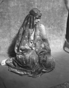 Maitland, Miss, 1915 Creator: Arnold Genthe