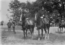 Maj. F. W. Sladen & Lt. H.D. Higley, 1926. Creator: Bain News Service