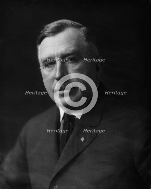Major Gen. Leonard Wood, between 1900 and 1920. Creator: Charles Walinger.
