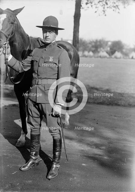 Major William M. Hoge Jr., Major, U.S.A., at Washington Barracks, 1917. Creator: Harris & Ewing.