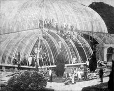 Making repairs to the Great Conservatory at Chatsworth, Derbyshire, late 19th century
