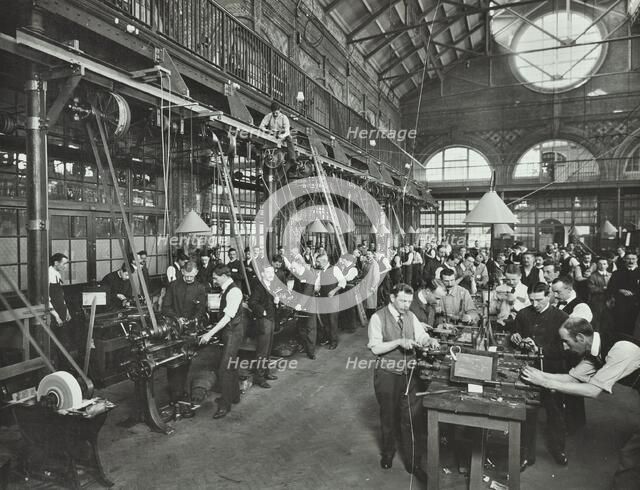 Male munitions workers in Engineering Shop, School of Building, Brixton, London, 1915. Artist: Unknown.