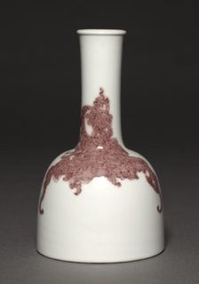 Mallet-Shaped Bottle with Phoenixes, 1662-1722. Creator: Unknown
