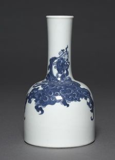 Mallet-Shaped Bottle with Phoenixes, 1662-1722. Creator: Unknown