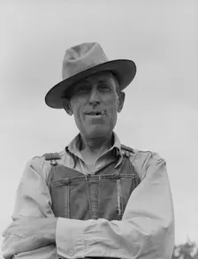 Man living on "Scratch Hill" outside Atoka, Atoka County, Oklahoma, 1938. Creator: Dorothea Lange