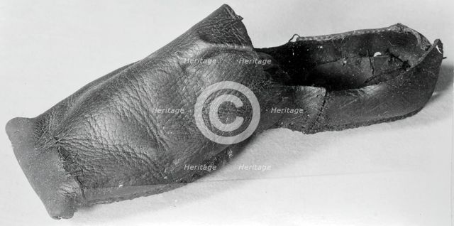 Man's Horned Toe Shoe, England, 16th century. Creator: Unknown.