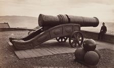 Man with Cannon, Edinburgh Castle, between 1870 and 1880. Creator: George Washington Wilson