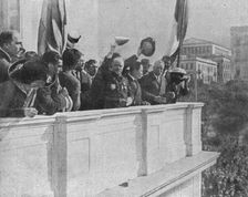 Manifestations Francophiles en Grece; L'amiral Dartige du Fournet, du balcon de l'Hotel..., 1916. Creator: Unknown