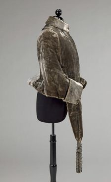 Mantle, American, 1885-90. Creator: Unknown