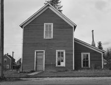 Many of those dependent on the mill have turned back to..., Sandpoint, Bonner County, Idaho, 1939. Creator: Dorothea Lange