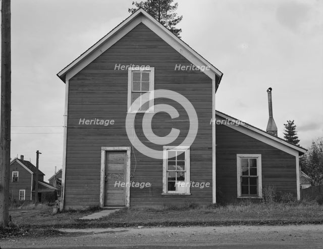 Many of those dependent on the mill have turned back to..., Sandpoint, Bonner County, Idaho, 1939. Creator: Dorothea Lange.