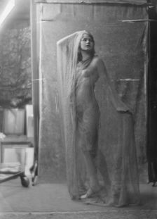 Marcellus, Irene or Violet, 1918 Jan. 11. Creator: Arnold Genthe