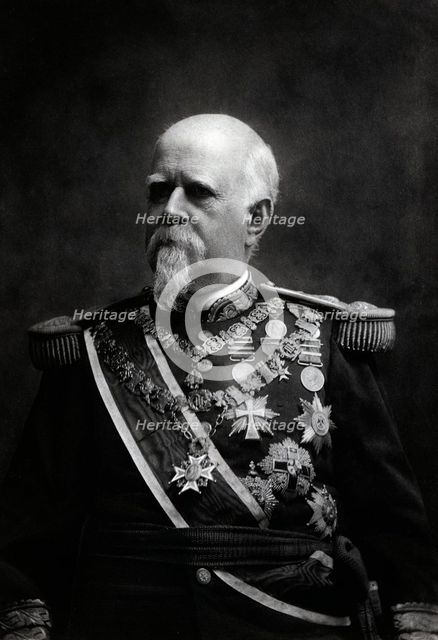 Marcelo Azcarraga and Palmero (Manila 1832-Madrid, 1915), Spanish soldier and politician, preside…