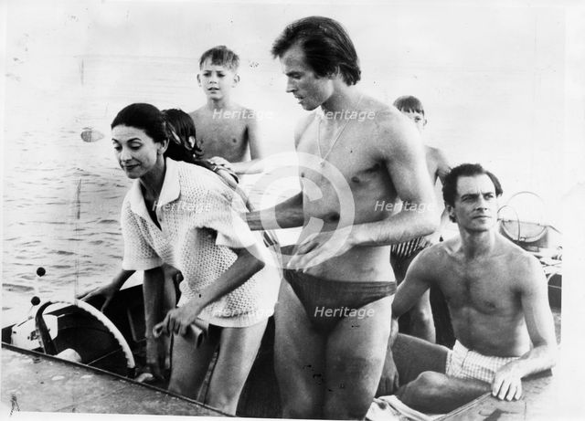 Margot Fonteyn (1919-1991) & Rudolf Nureyev (1938-1993), Ballet dancers.  Creator: Unknown.