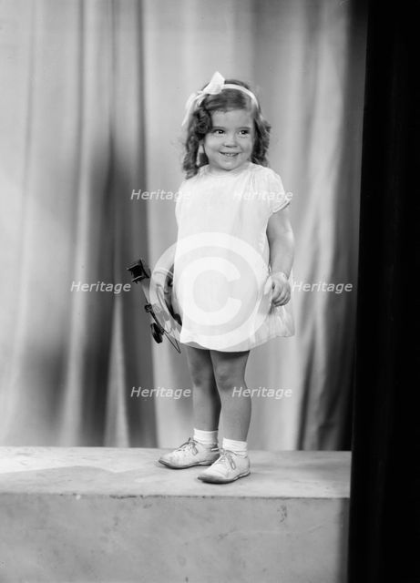 Margaret Ann Barnard - Portrait, 1934. Creator: Harris & Ewing.