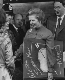 Margaret Thatcher with a Valentine's card, Eastbourne, Sussex, 14th February 1977