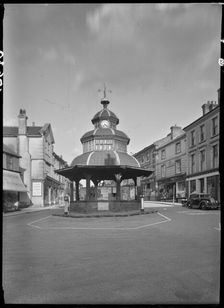 Market Cross, Market Place, North Walsham, North Norfolk, Norfolk, 1947. Creator: Herbert Felton