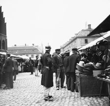 Market in the Town Hall Square, Landskrona, Sweden, 1900. Creator: Unknown