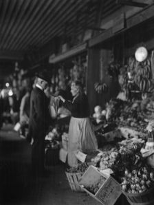 Market scene, New Orleans, between 1920 and 1926. Creator: Arnold Genthe