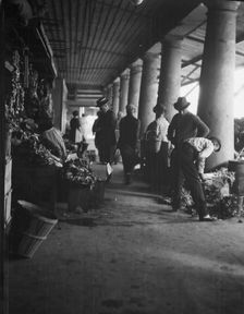 Market scene, New Orleans, between 1920 and 1926. Creator: Arnold Genthe