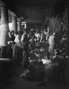 Market scene, New Orleans, between 1920 and 1926. Creator: Arnold Genthe