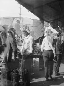 Market scene, New Orleans, between 1920 and 1926. Creator: Arnold Genthe