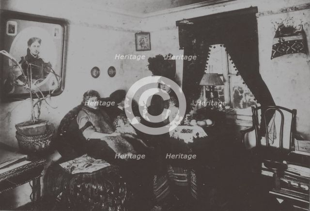 Marina Tsvetaeva, Anastasia Tsvetaeva and Sergey Efron, 1910s.